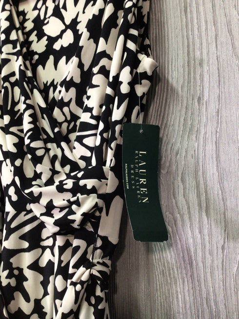Laurel Dress Size 6 New